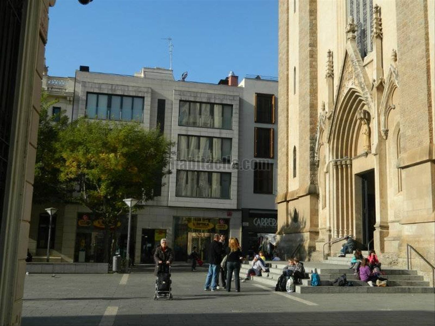 Oficina de lloguer a Plaça del Doctor Robert, 1, Centre