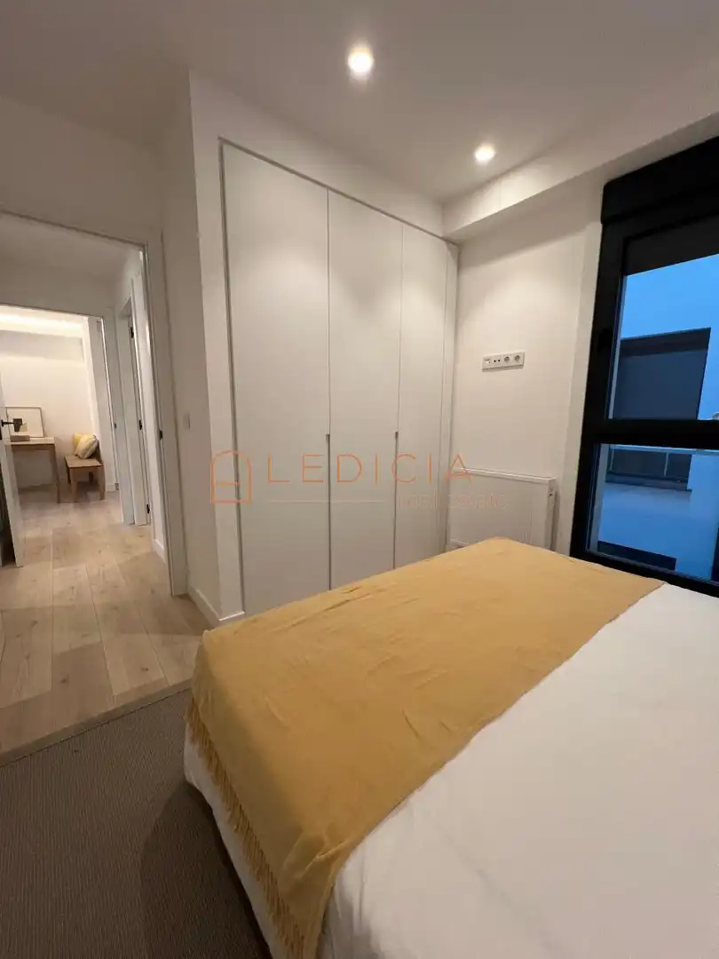 Flat with lift for sale in Sanjurjo Badía, imagen 16