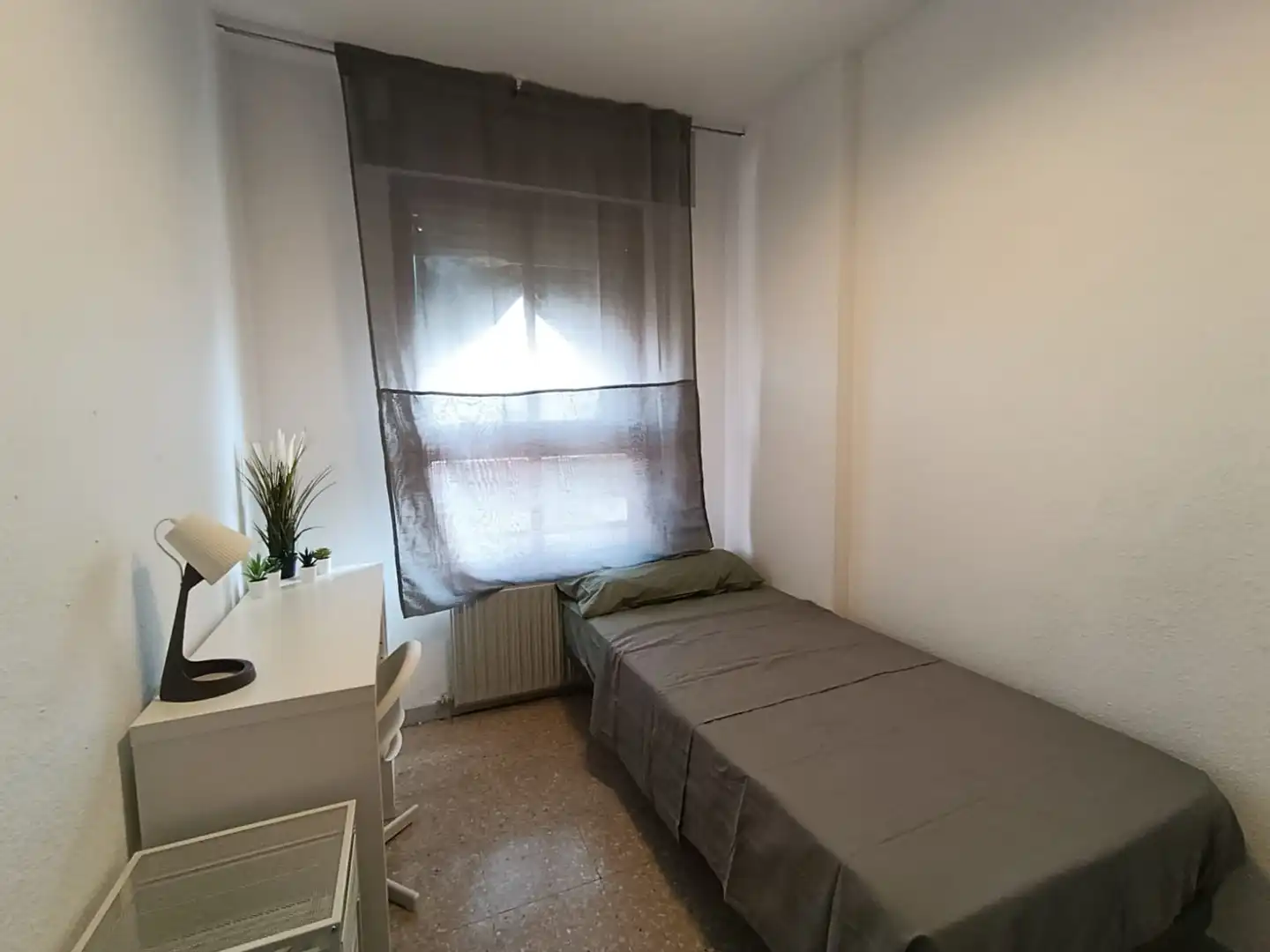 Habitación en Calle Najarra, Entrevías