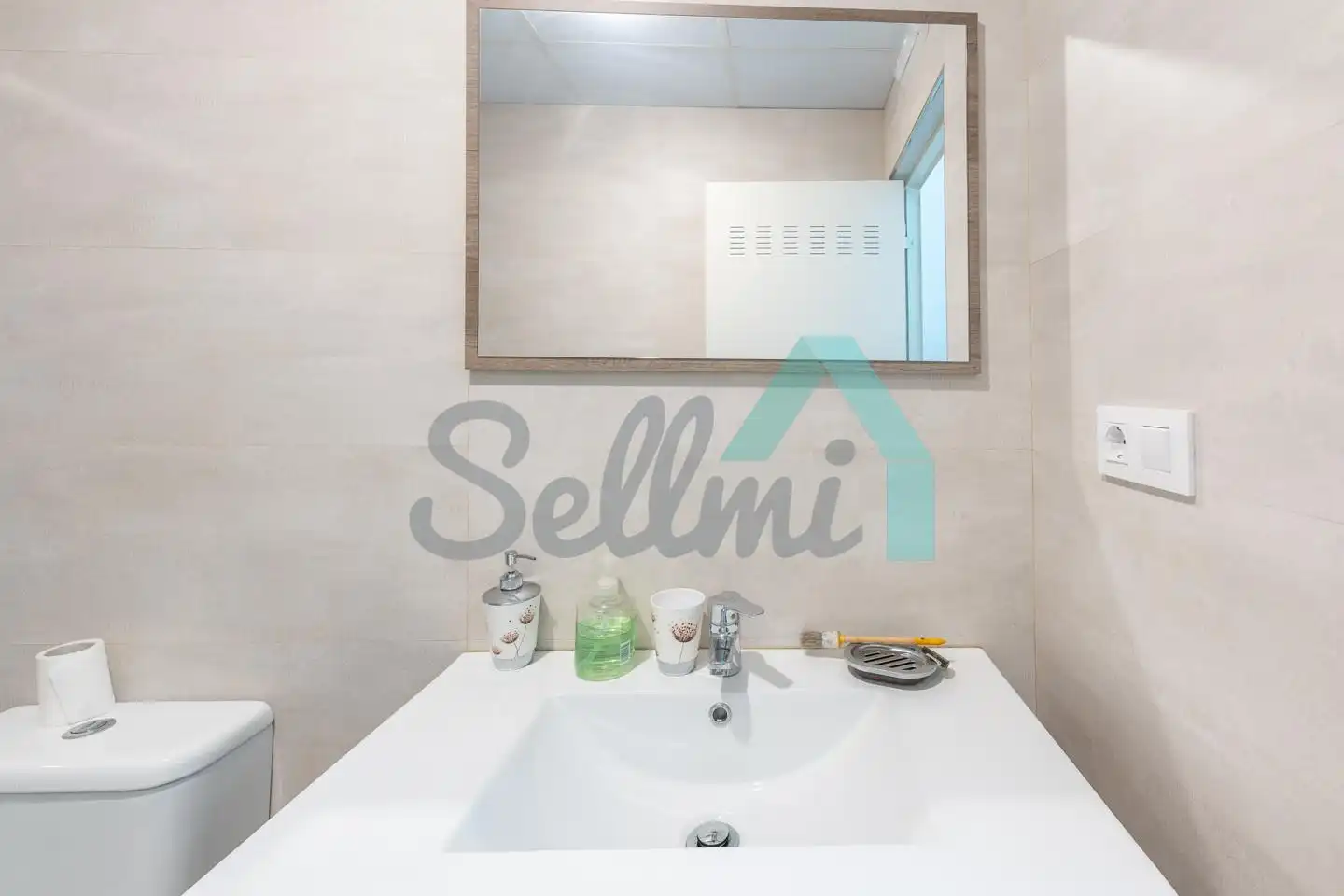 Baño de Local en venta en Oviedo 