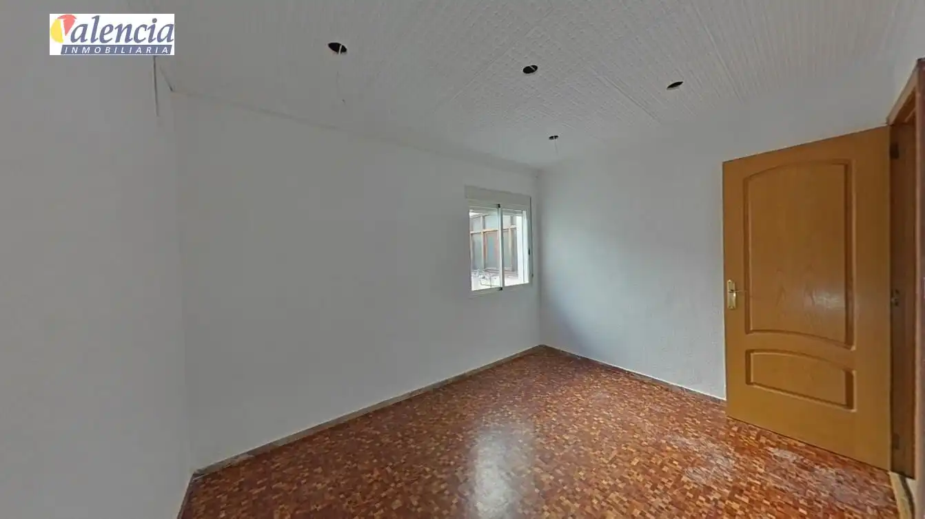 Bedroom of Flat for sale in Torrent