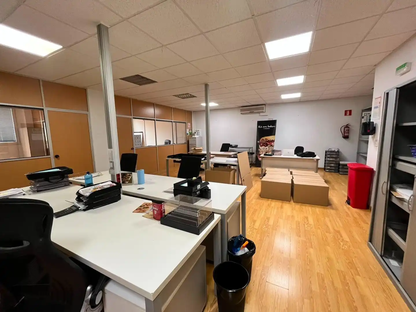Fabrikhallen zur Miete in Basauri 