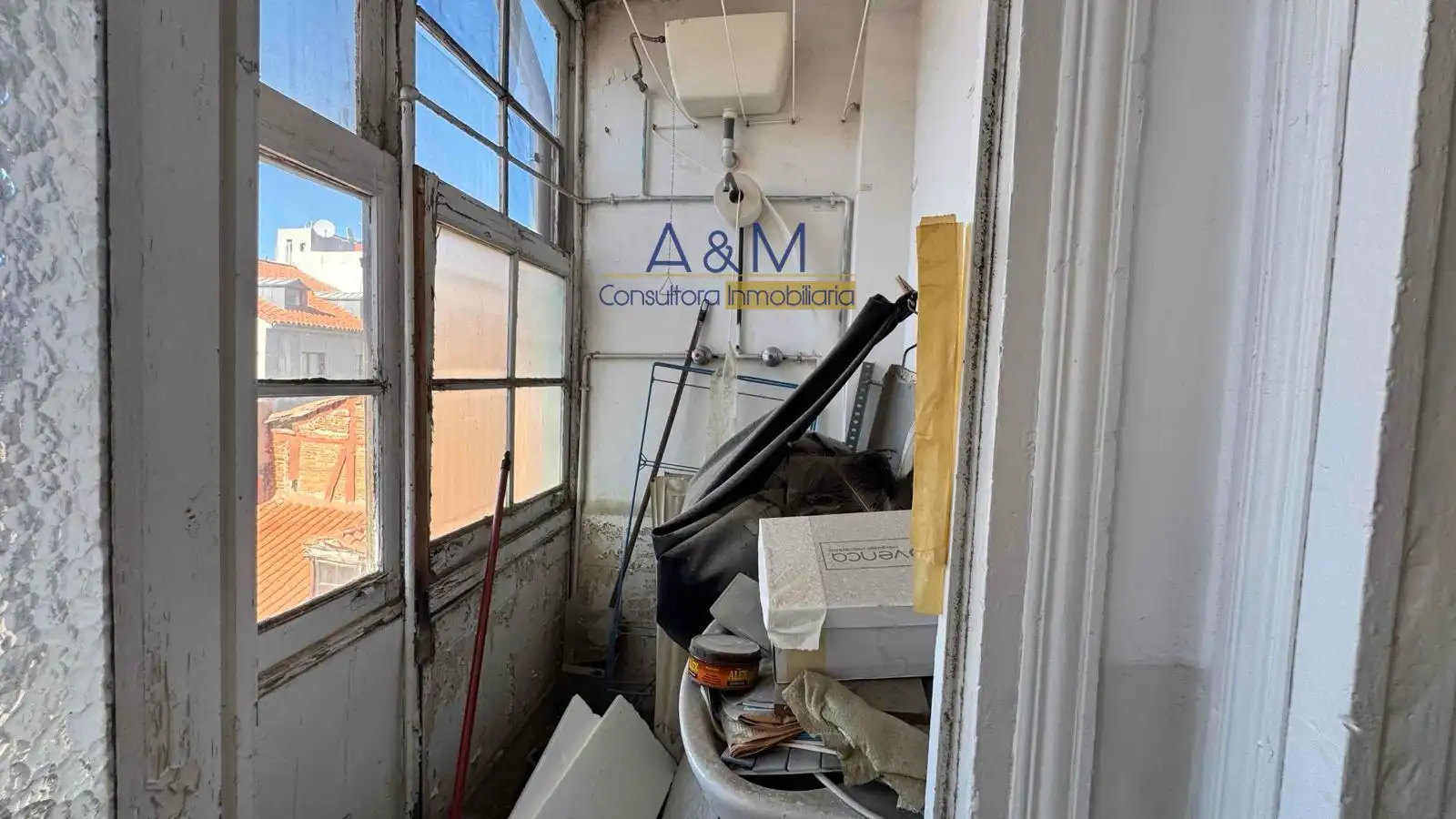 Exterior view of Attic for sale in Valladolid  with Terrace and Storage room