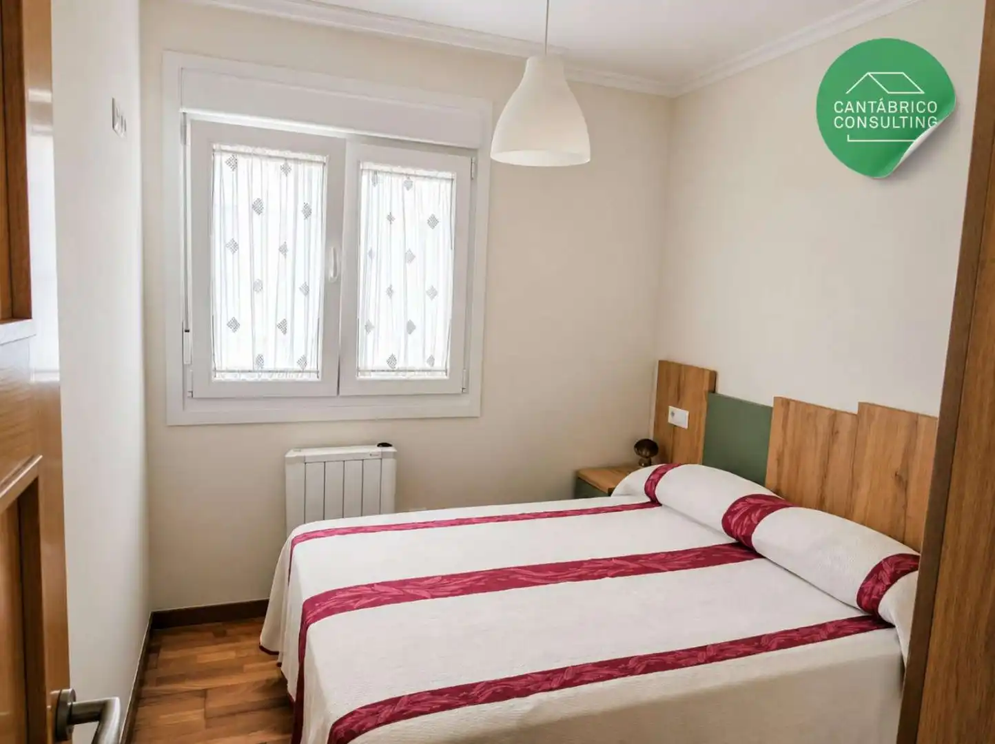 Habitación de Piso en venta en Ribadeo con Calefacción y Amueblado