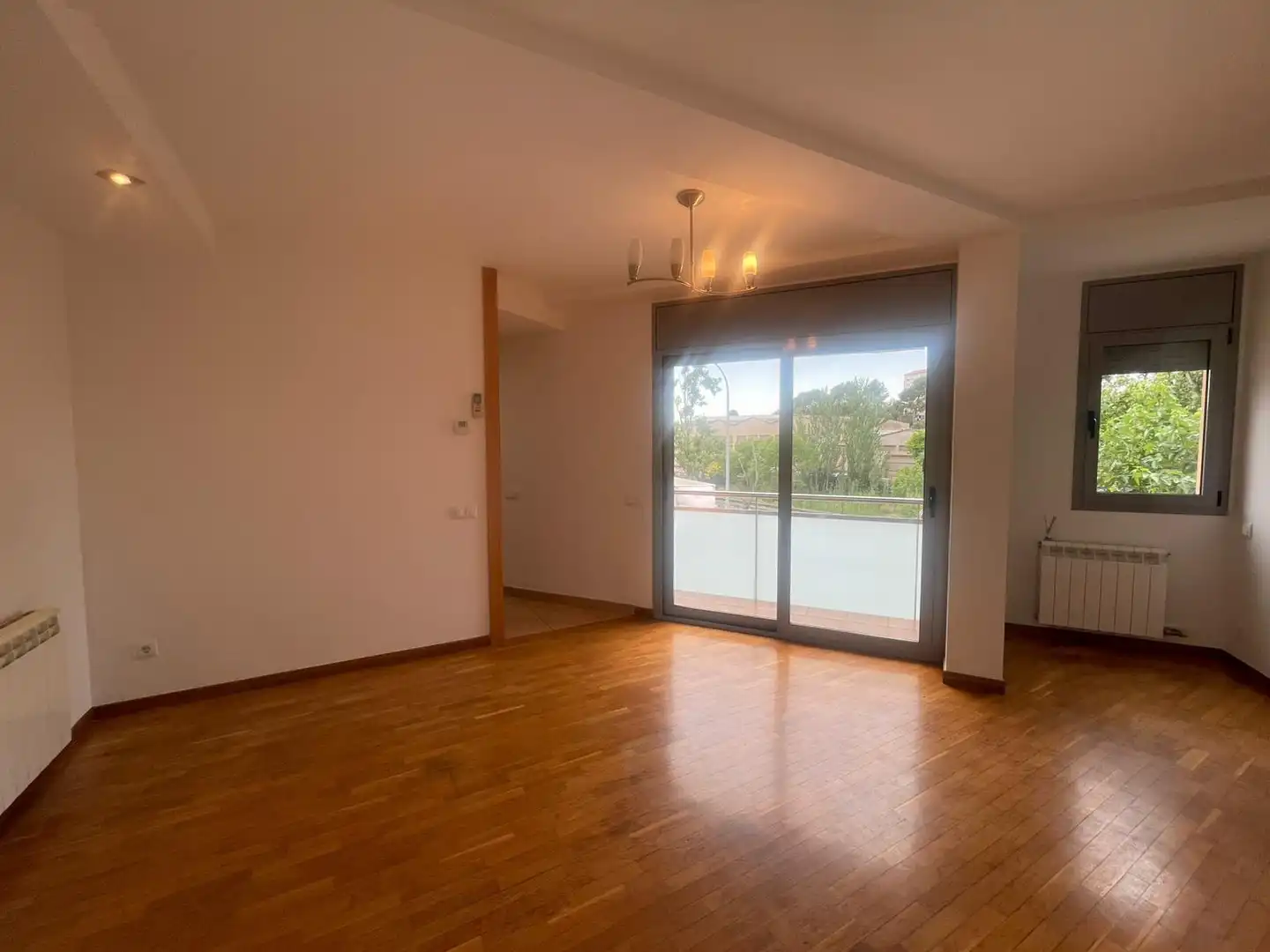 Sala de estar de Piso en venta en Rubí con Aire acondicionado, Calefacción y Balcón
