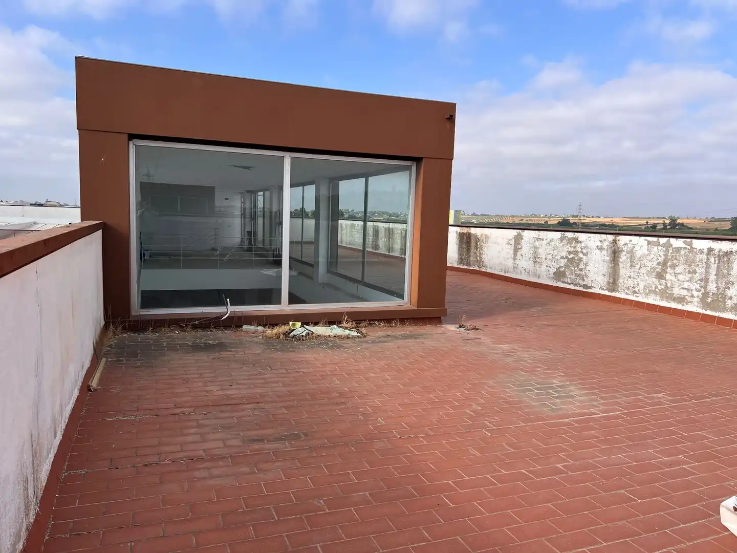 Terrasse von Gebäude zur Miete in Gelves