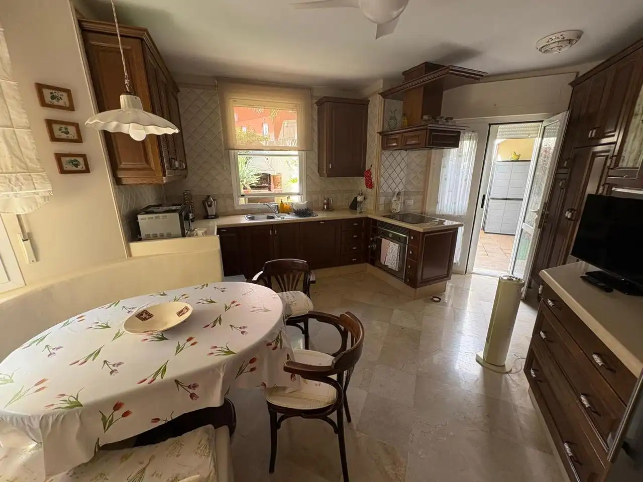 Kitchen of Houses for sale in Candelaria