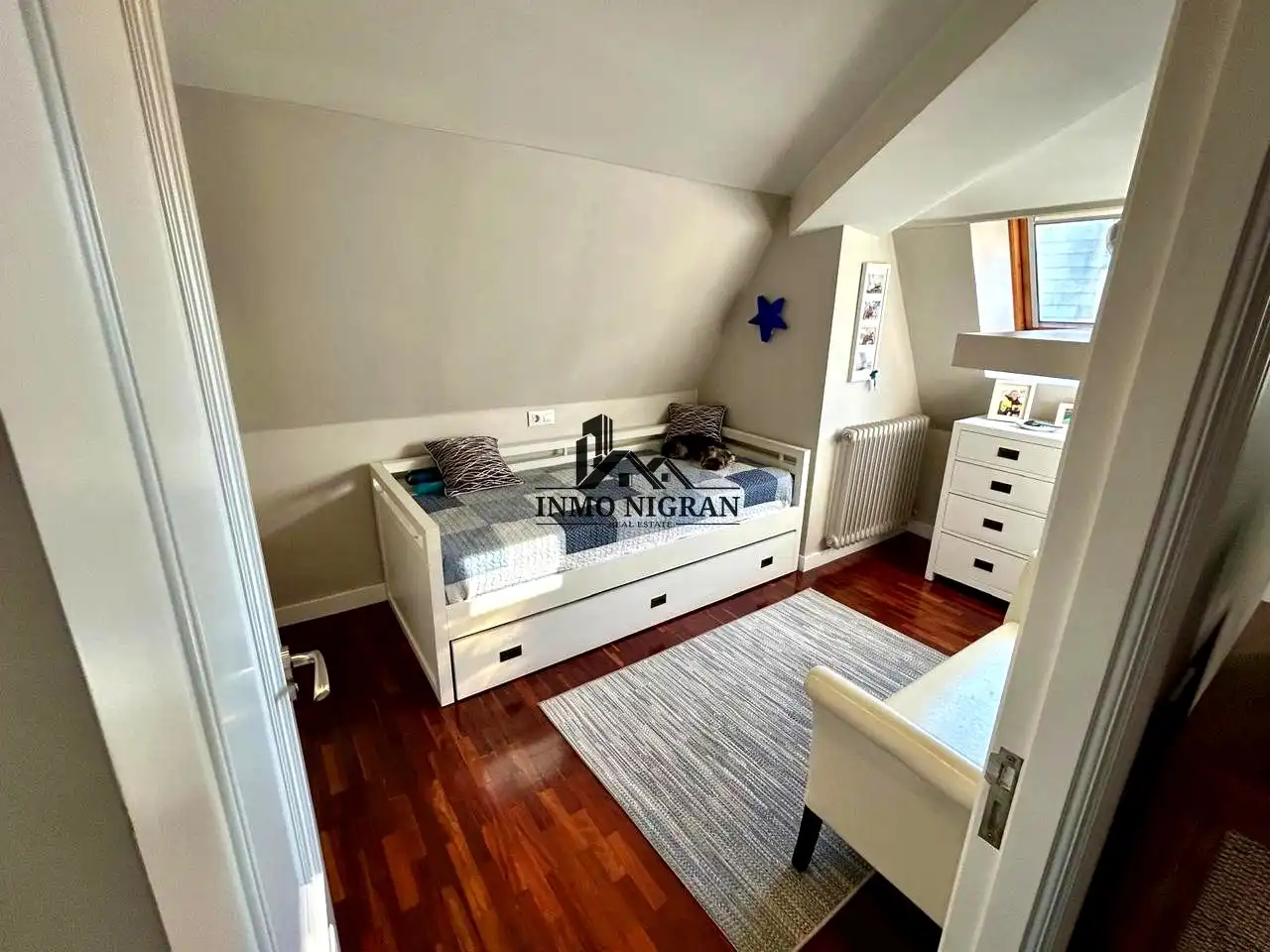 Habitación de Dúplex en venta en Vigo  con Calefacción y Terraza