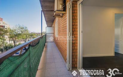 Balcony of Flat for sale in Badalona  with Air Conditioner, Storage room and Balcony