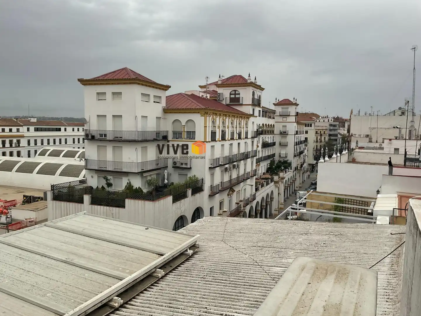 Exterior view of Flat for sale in Sevilla  with Air Conditioner, Heating and Terrace