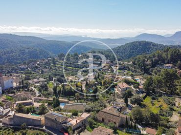 Terreno residencial en venta en Carrer Major