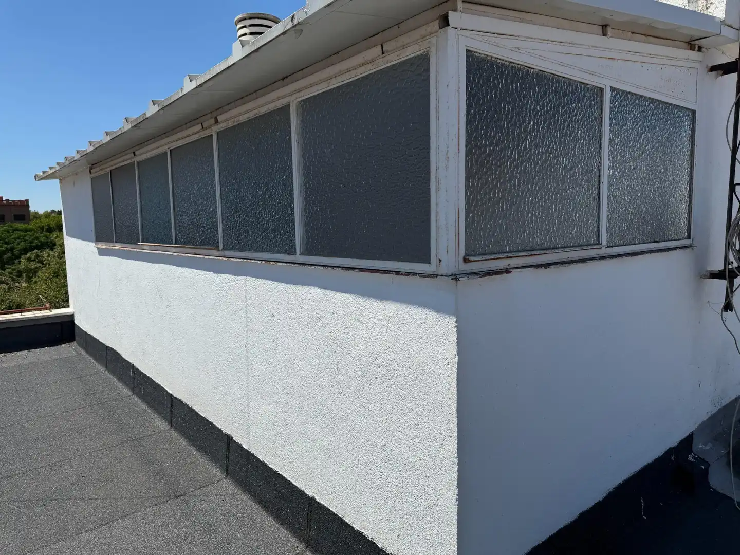 Vista exterior de Piso en venta en Madrid con Calefacción, Terraza y Trastero