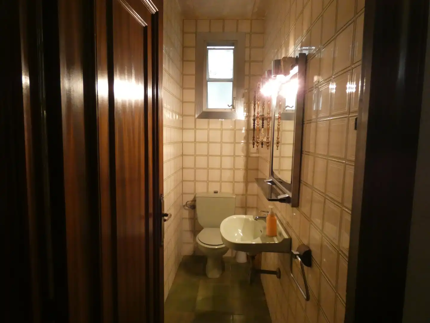 Baño de Piso en venta en Barcelona con Calefacción y Balcón