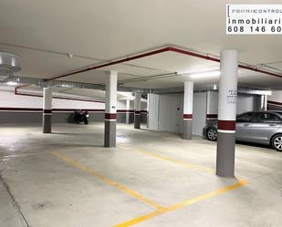 Parkplatz von Garage miete in Zuera