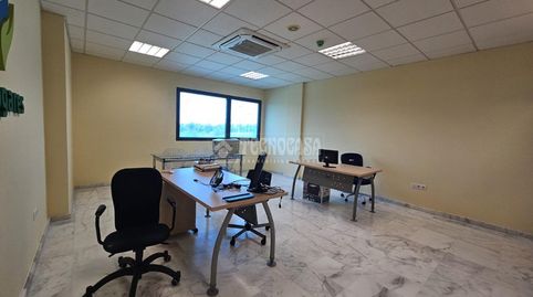 Foto 5 de Oficina en venta en Ciudad Expo, Mairena del Aljarafe