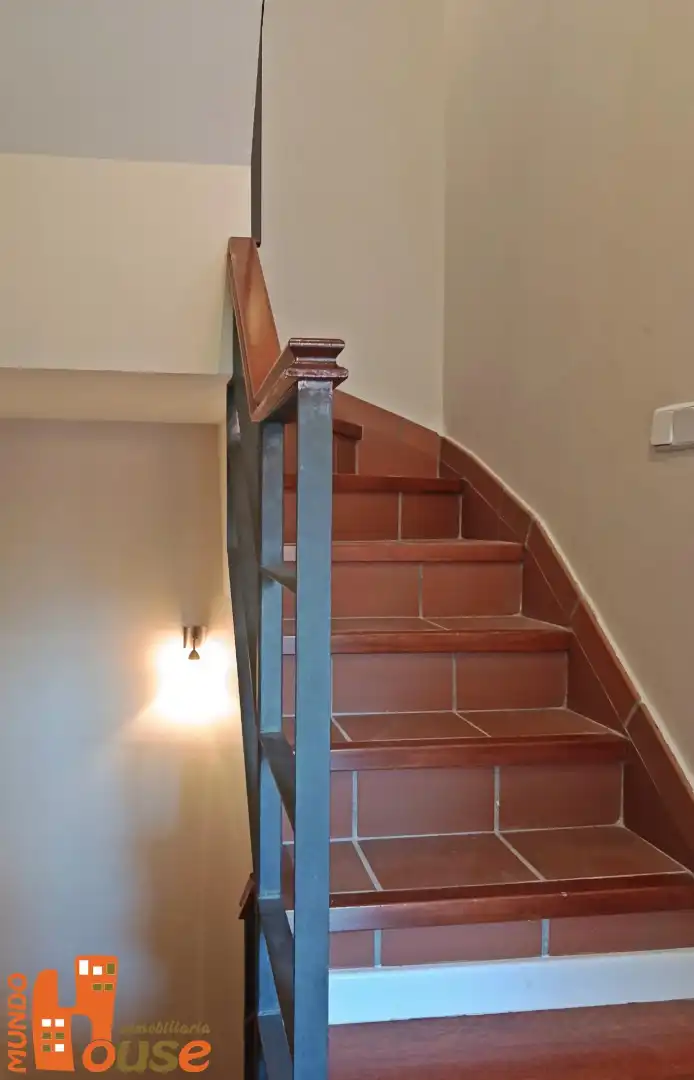 Casa adosada en venta en Real Sitio de San Ildefonso con Calefacción y Amueblado