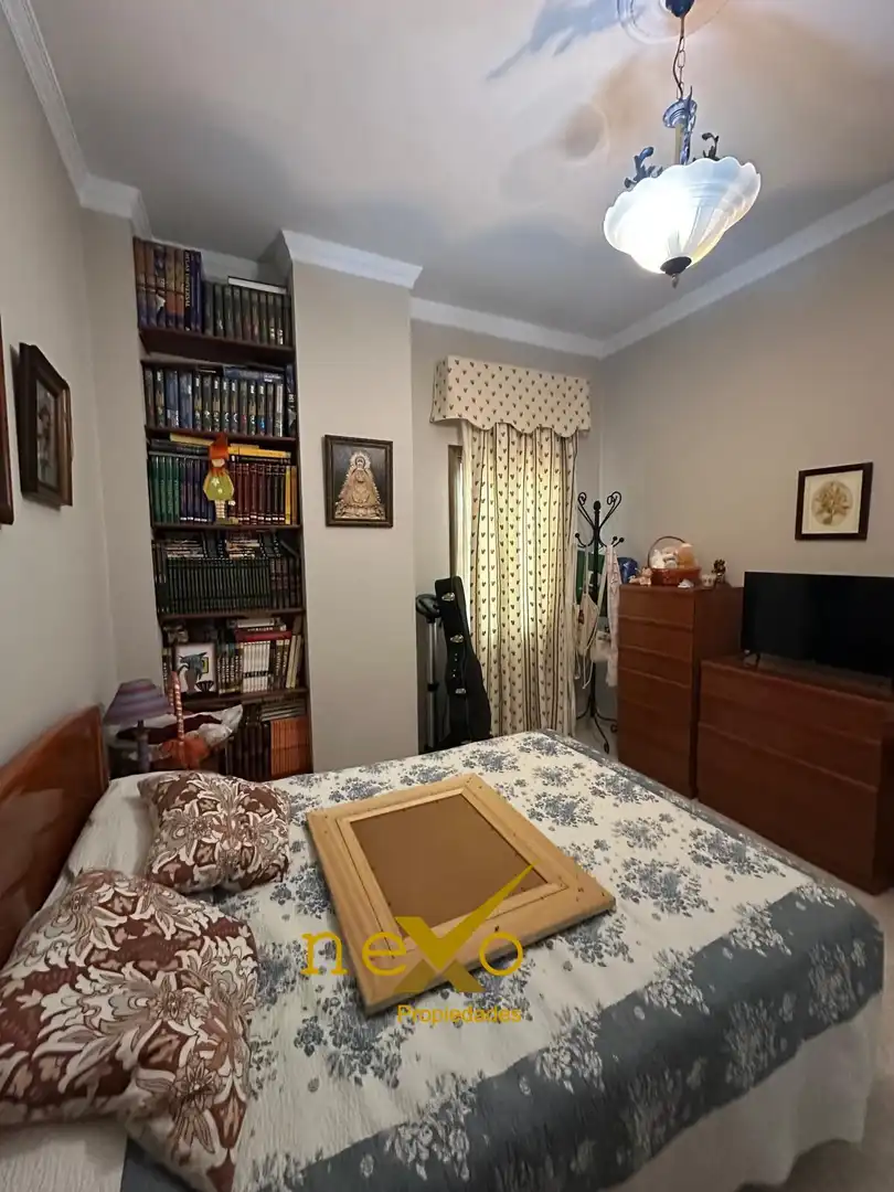 Habitación de Casa o chalet en venta en Carmona