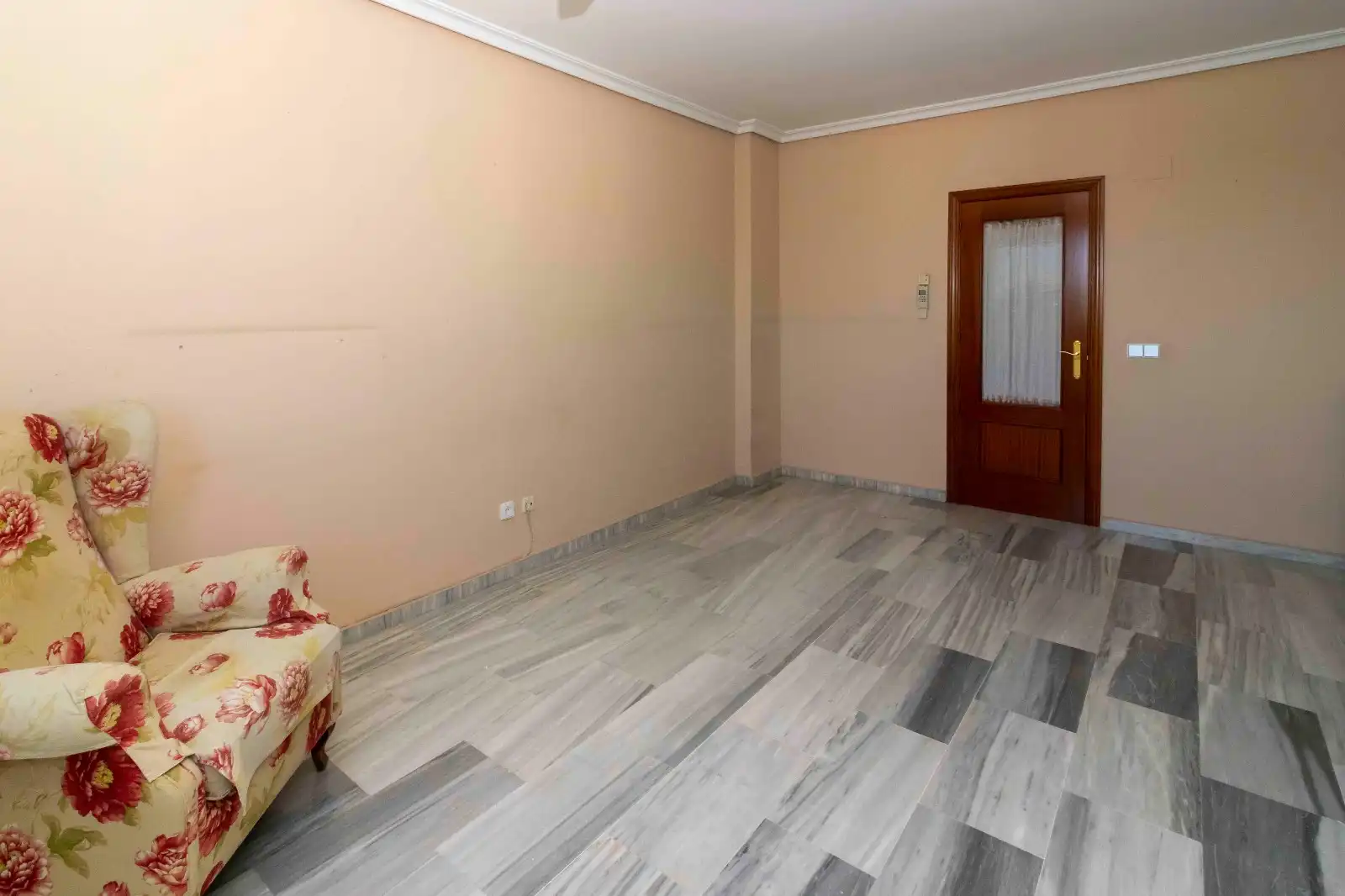 Flat for sale in Valdepasillas - La Paz - Huerta Rosales