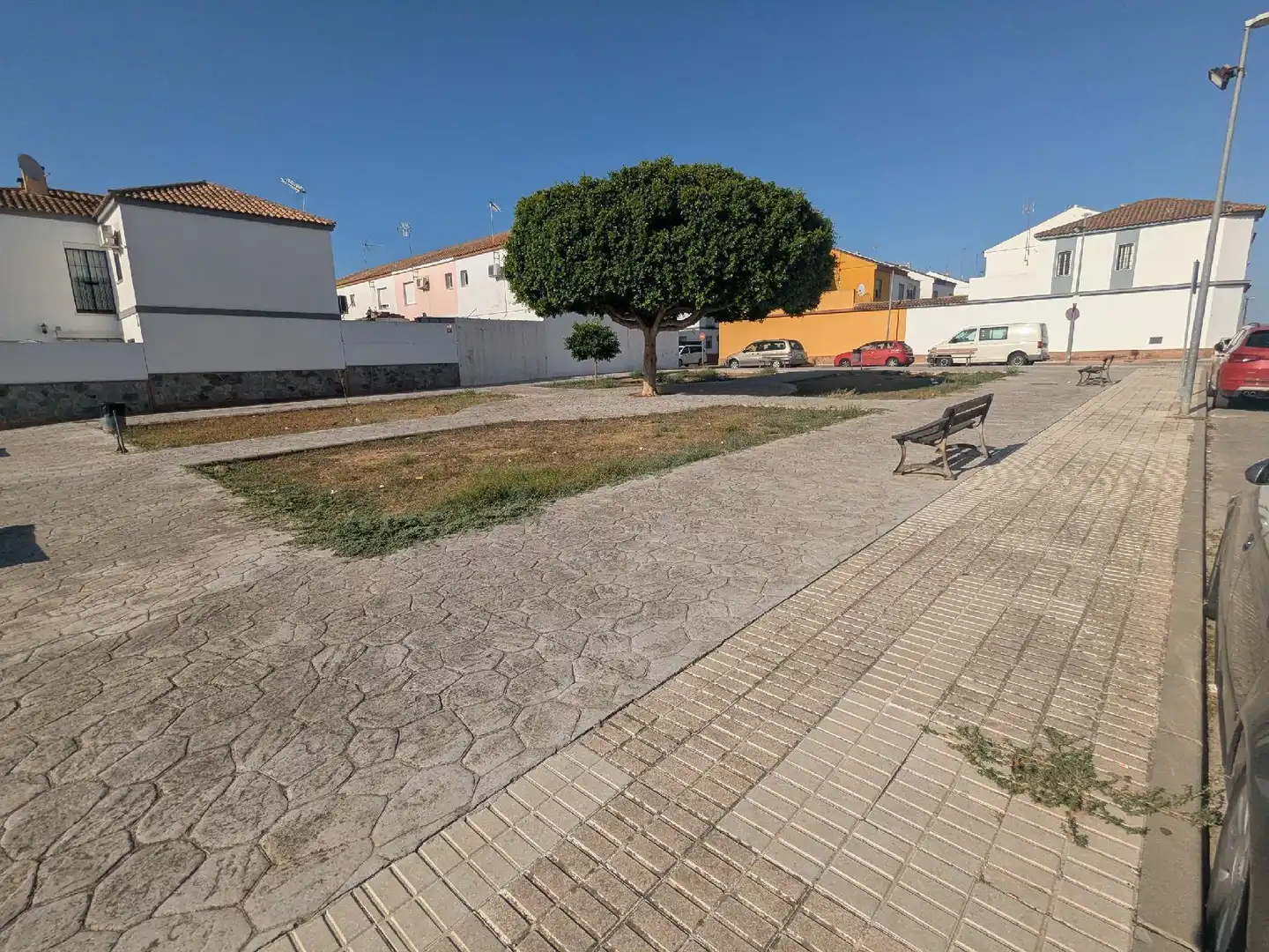 Parking de Casa adosada en venta en Cantillana con Jardín privado y Terraza
