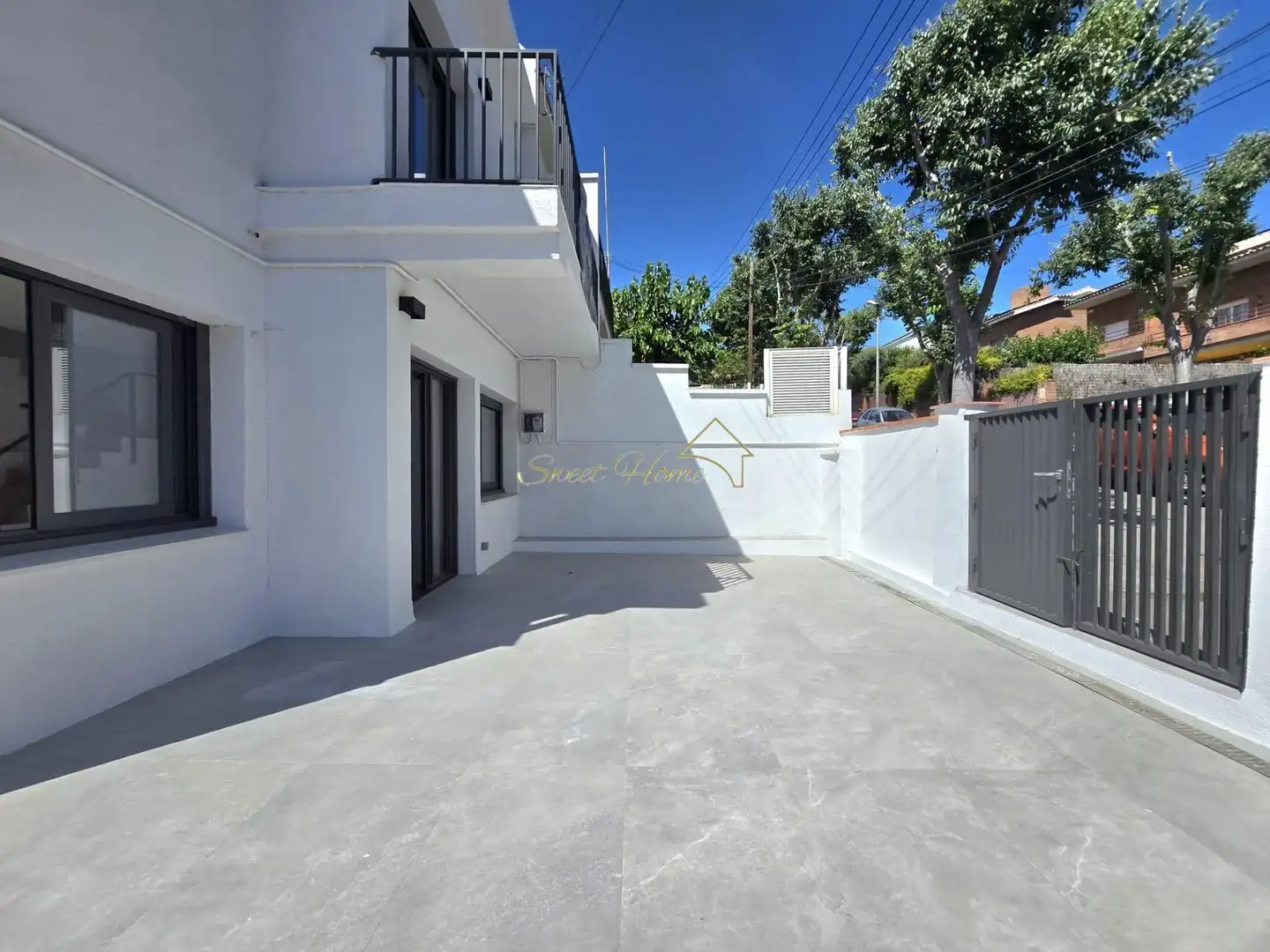 Terrace of Houses for sale in El Masnou  with Heating, Parquet flooring and Terrace