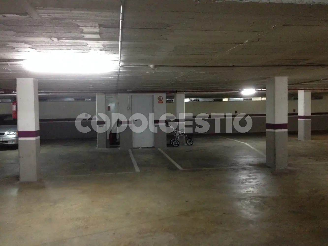 Aparcament en venda a Àngel Guimerà, imagen 2