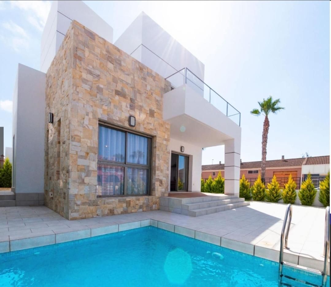 Exterior view of House or chalet for sale in Los Alcázares  with Terrace