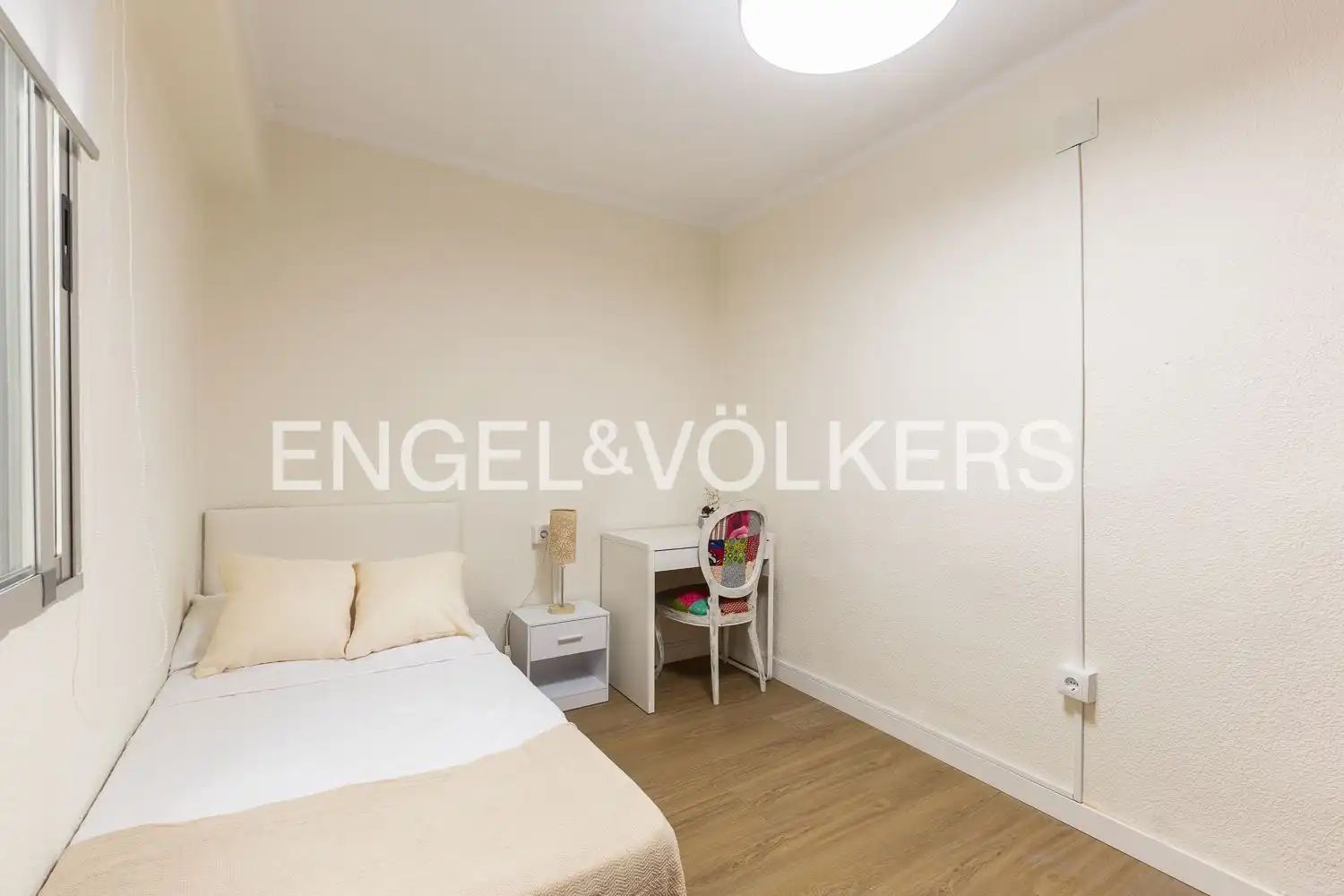 Habitación de Piso de alquiler en Valencia con Aire acondicionado, Calefacción y Terraza