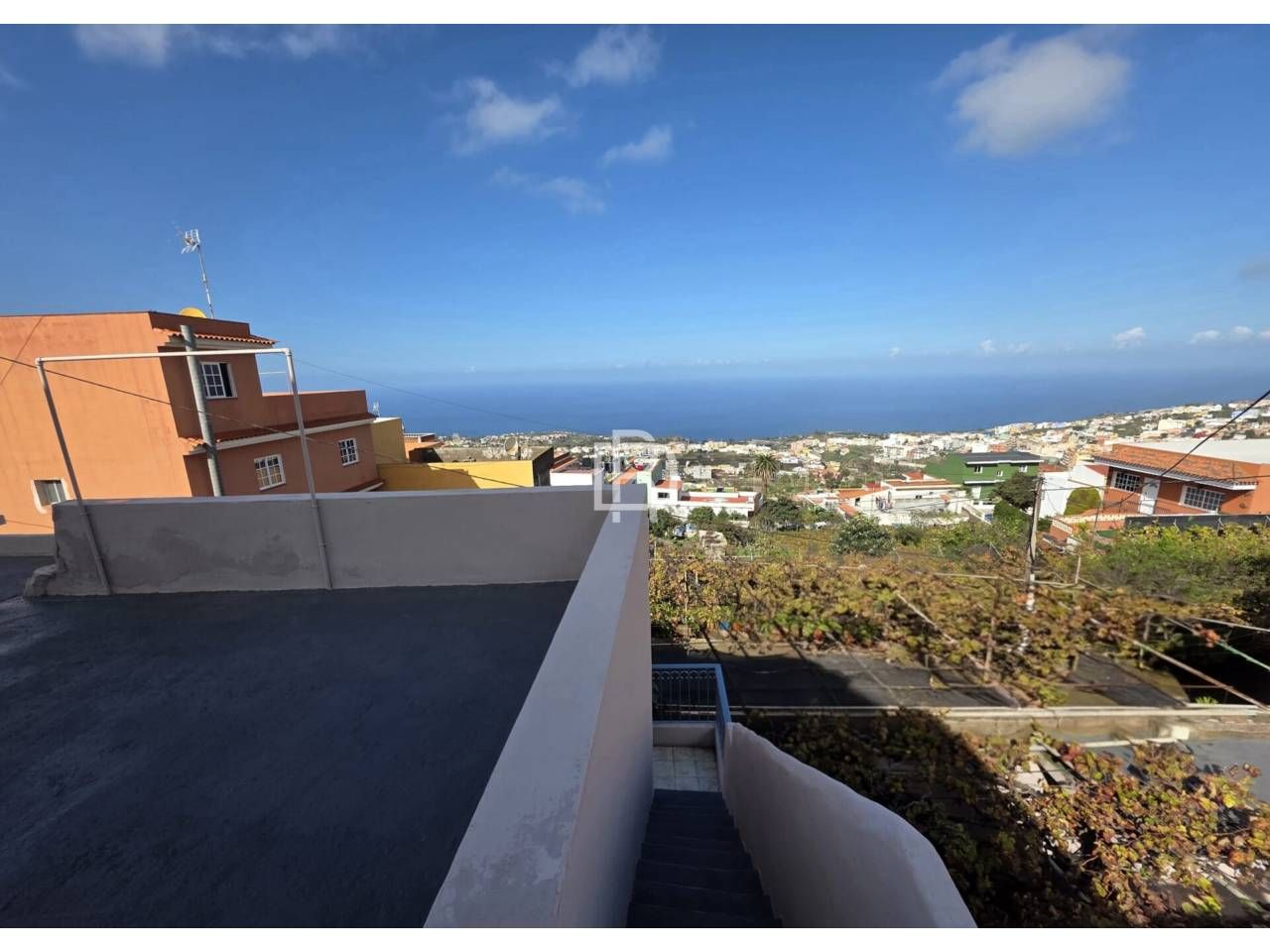 Vista exterior de Casa o xalet en venda en Santa Úrsula amb Jardí privat i Terrassa