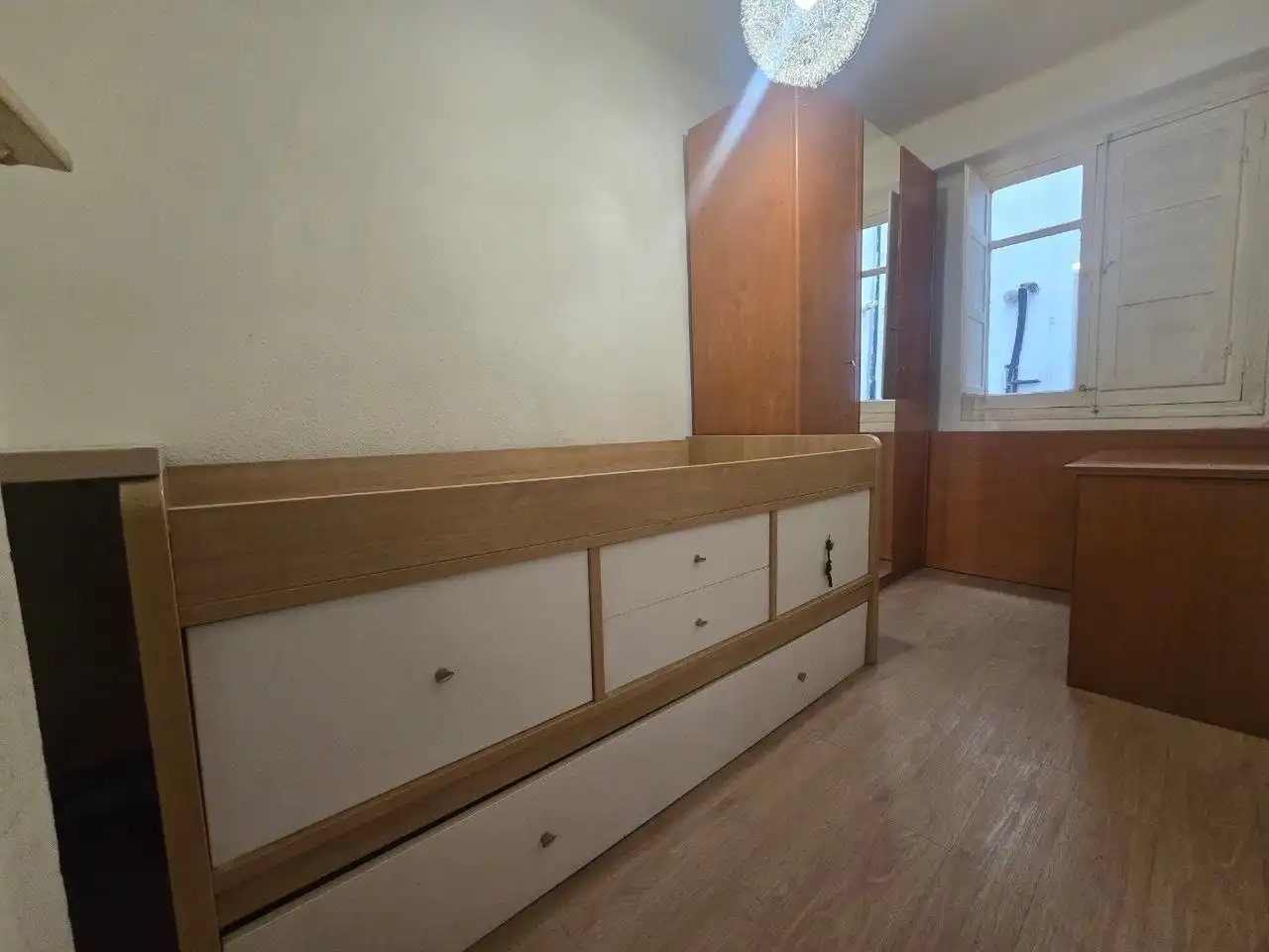 Schlafzimmer von Wohnungen zum Verkauf in  Logroño mit Heizung und Abstellraum