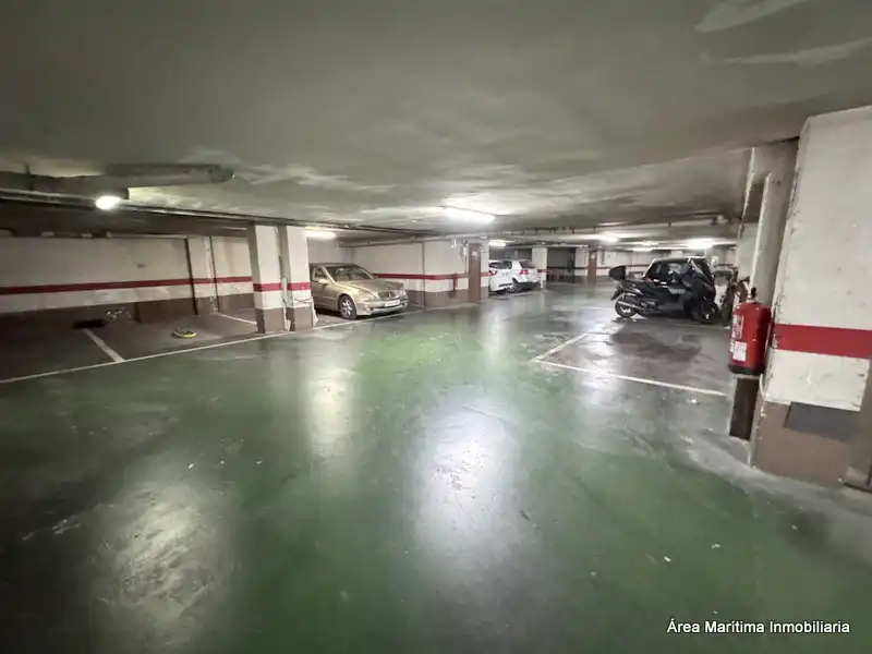 Parkplatz von Garage zur Miete in Alboraya