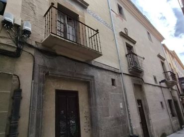 Pis amb jardí en venda a Casco Antiguo