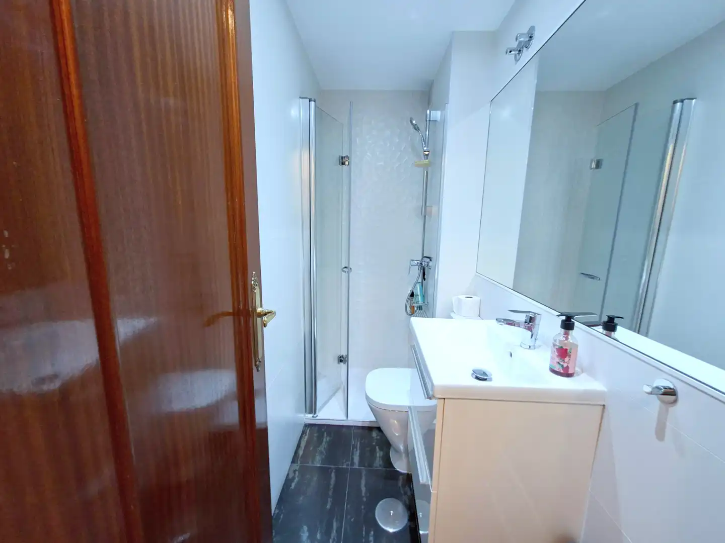Baño de Piso en venta en Leganés con Aire acondicionado, Calefacción y Parquet
