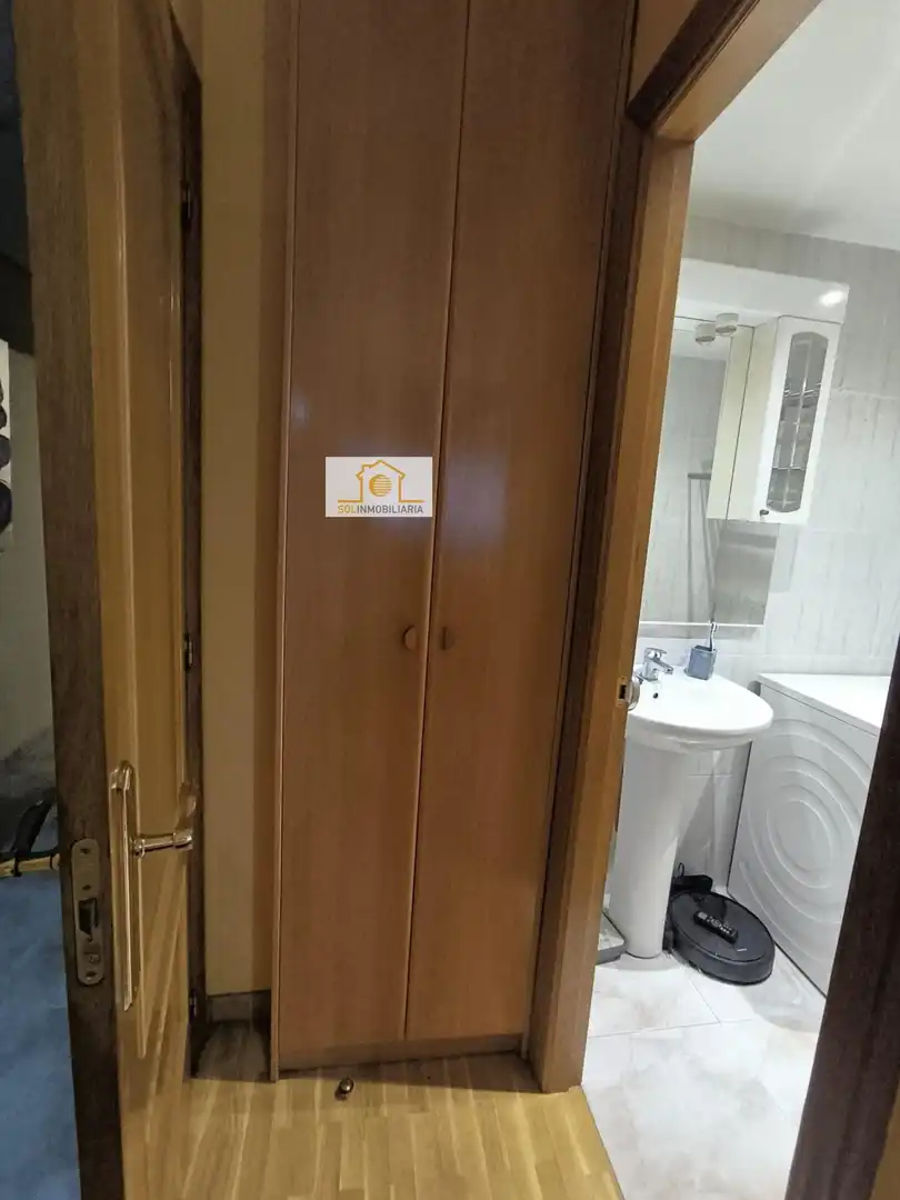 Bany de Pis en venda en Ponferrada amb Calefacció, Parquet i Traster