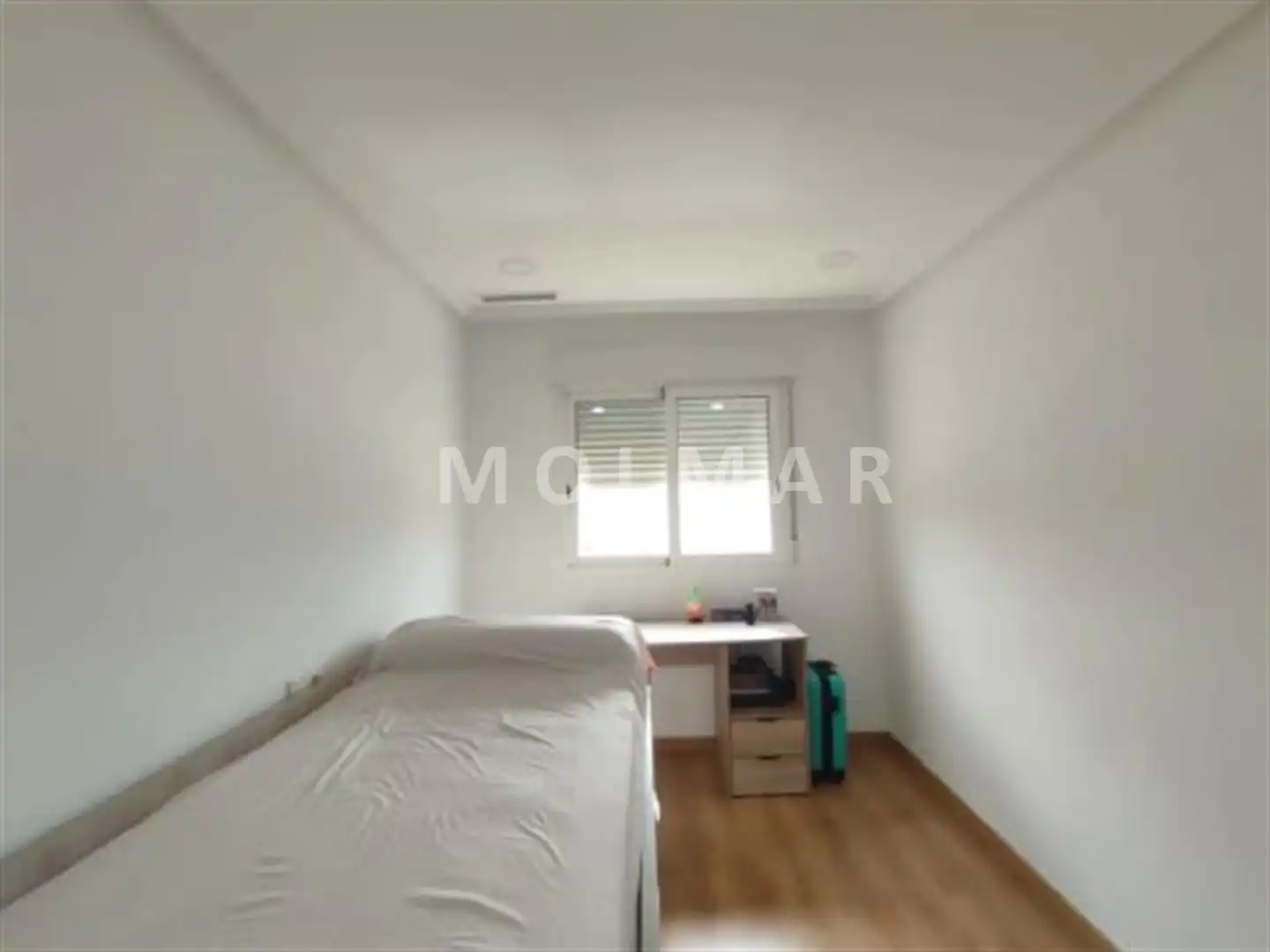 Habitación de Casa adosada en venta en Monforte del Cid con Aire acondicionado, Terraza y Trastero