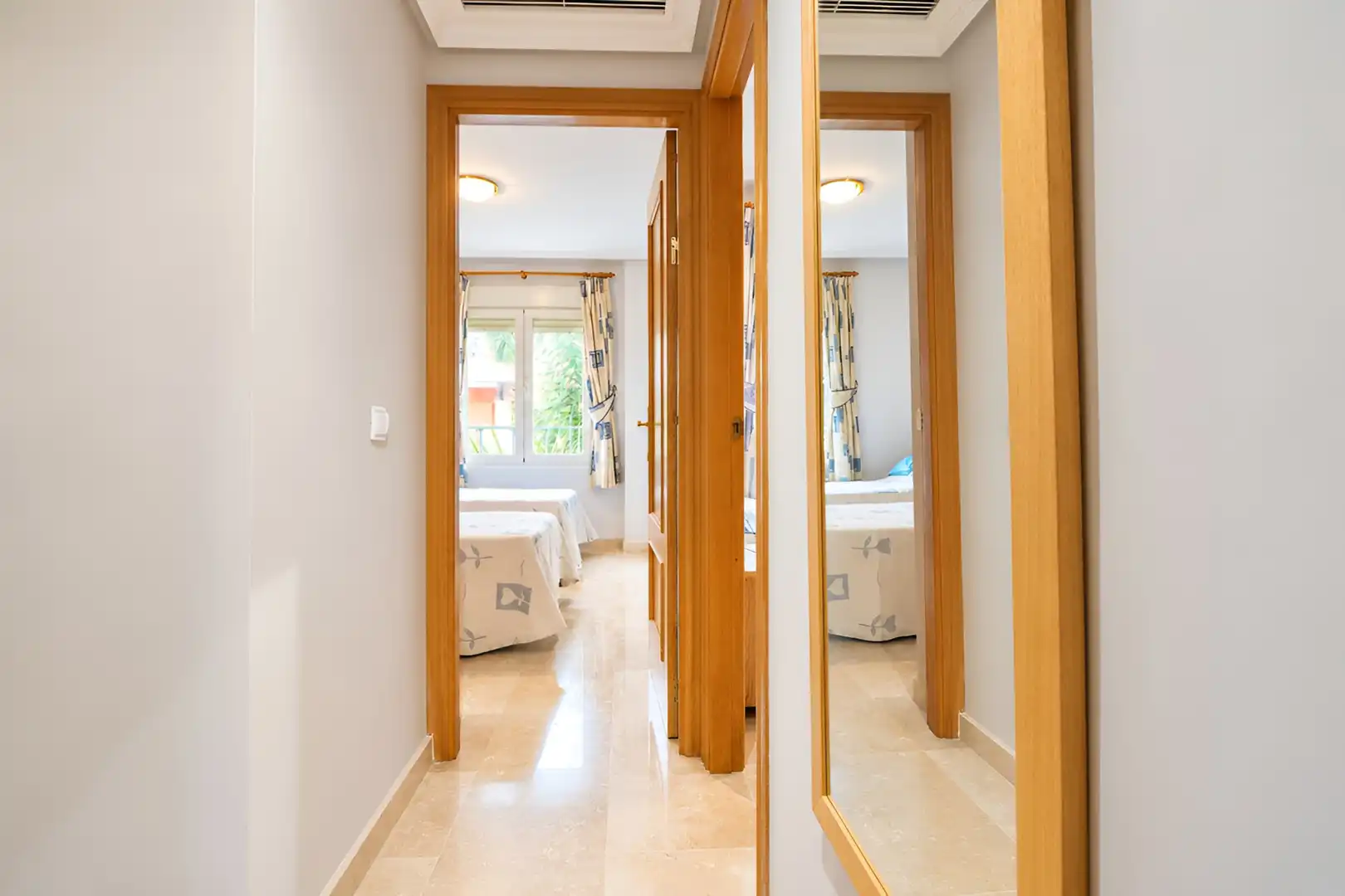 Apartment with terrace for sale in Elviria - Cabopino, imagen 21