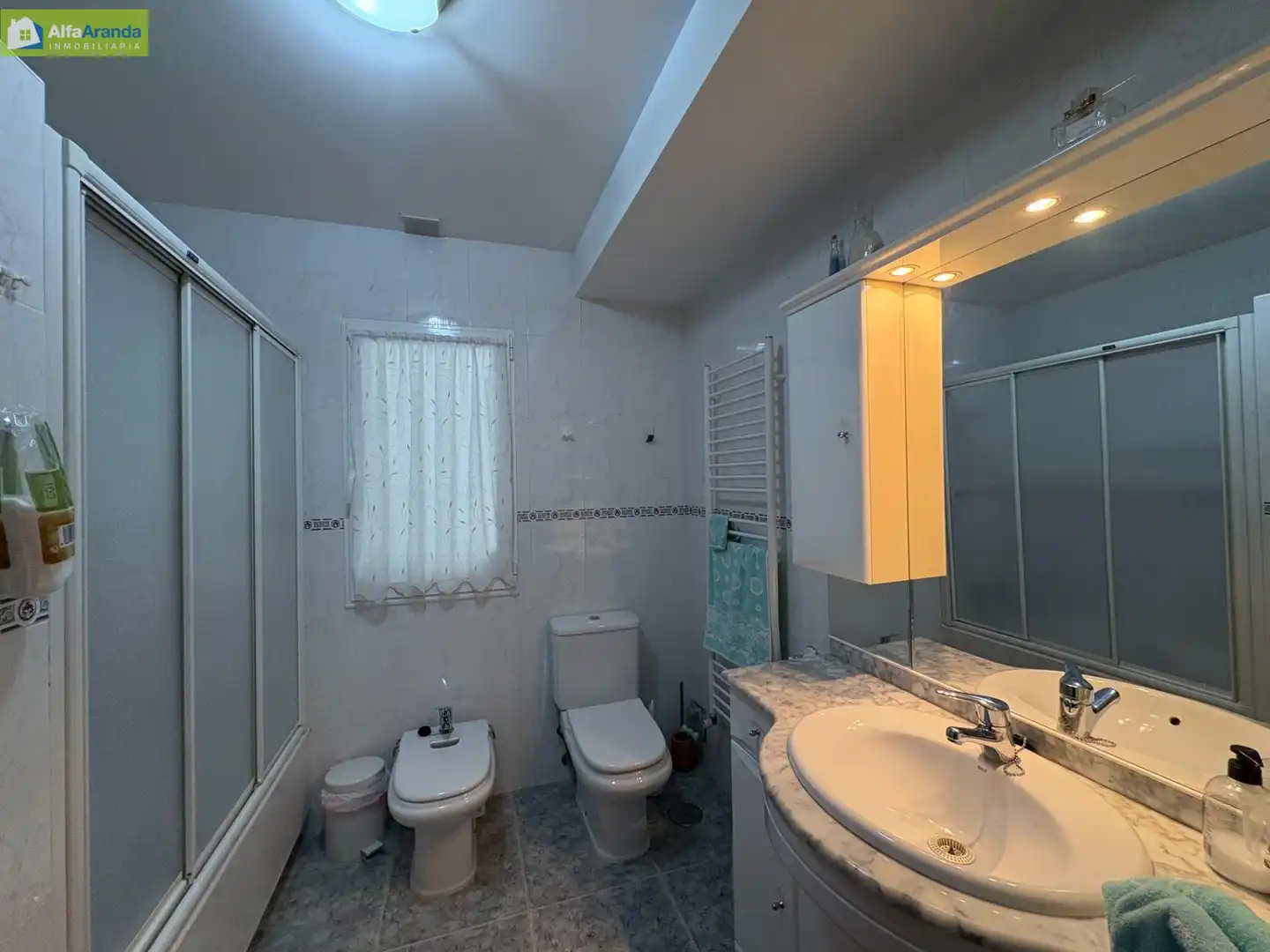 Bathroom of Flat for rent in Aranda de Duero  with Heating, Storage room and Furnished