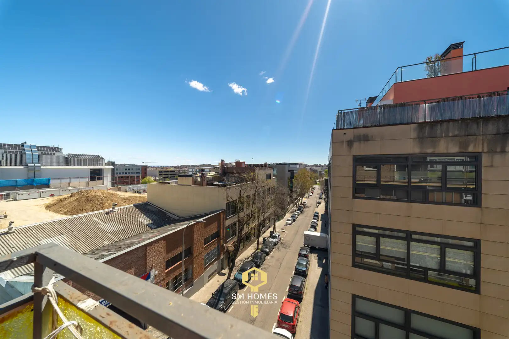 Exterior view of Flat for sale in  Madrid Capital  with Air Conditioner, Terrace and Furnished