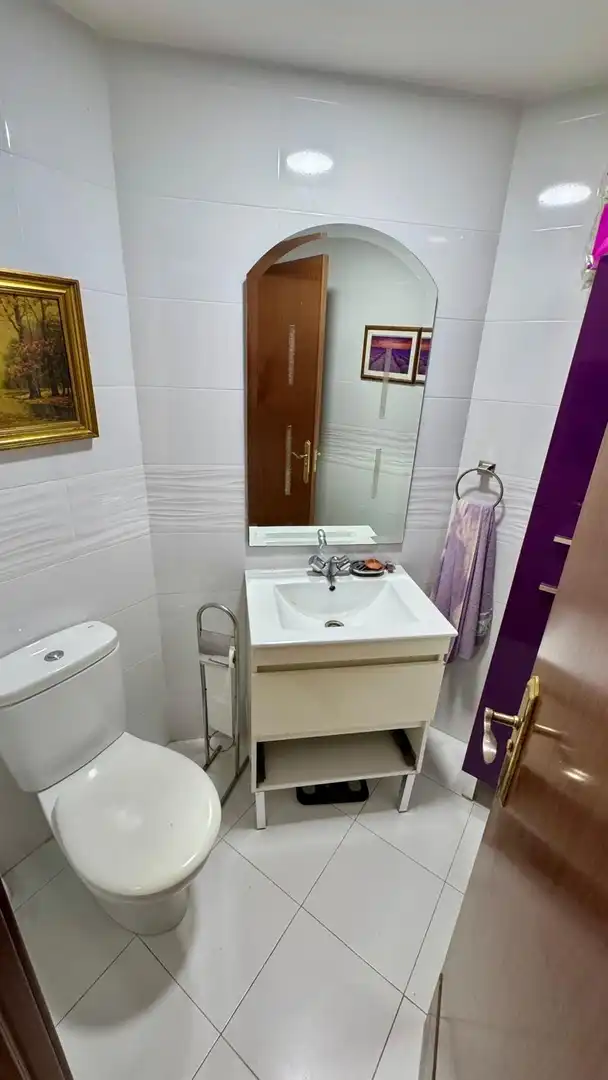 Baño de Piso en venta en Málaga con Aire acondicionado