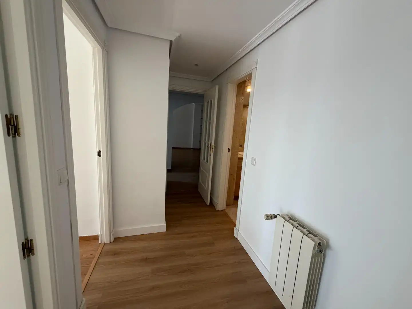 Wohnung zur Miete in Sevilla mit Klimaanlage, Heizung und Parkett