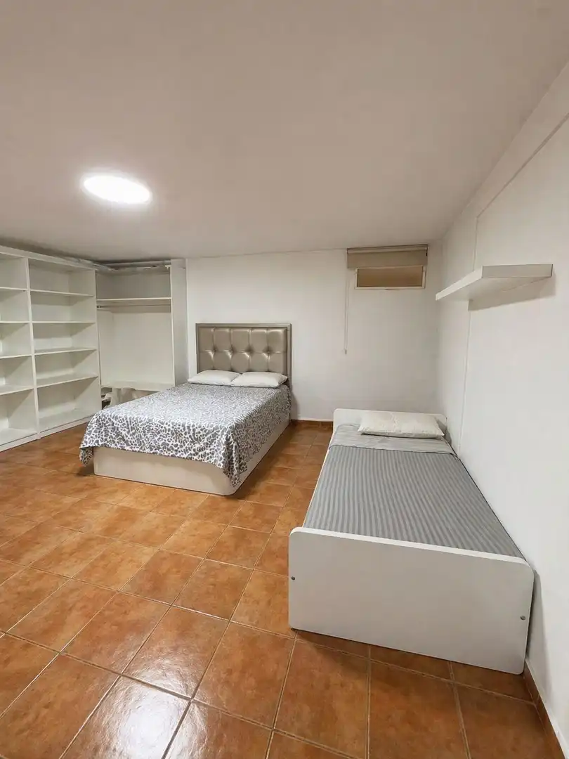 Dormitori de Casa adosada en venda en Candelaria amb Terrassa, Traster i Moblat