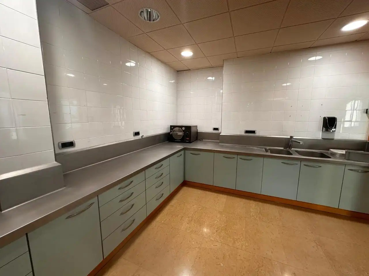 Local comercial de lloguer a JOSEP UMBERT I VENTURA, imagen 33