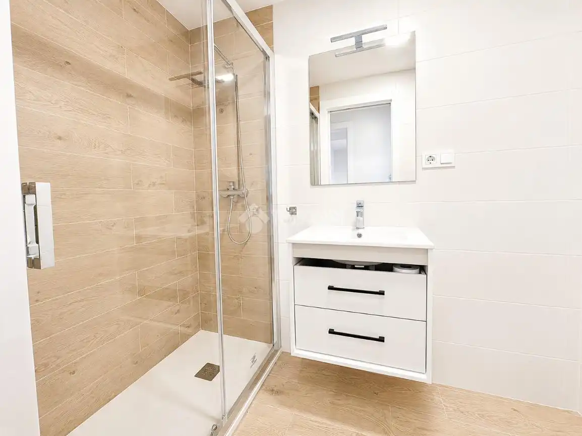 Baño de Piso de alquiler en Málaga