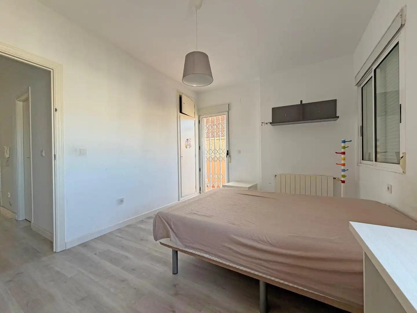 Habitación de Casa o chalet en venta en Alicante / Alacant con Calefacción, Jardín privado y Terraza