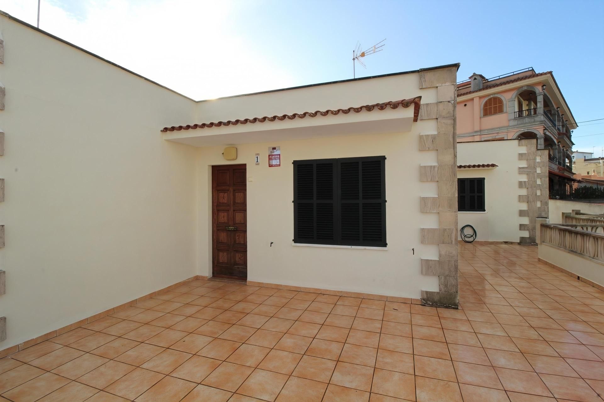 Exterior view of Single-family semi-detached for sale in Santa Margalida  with Terrace