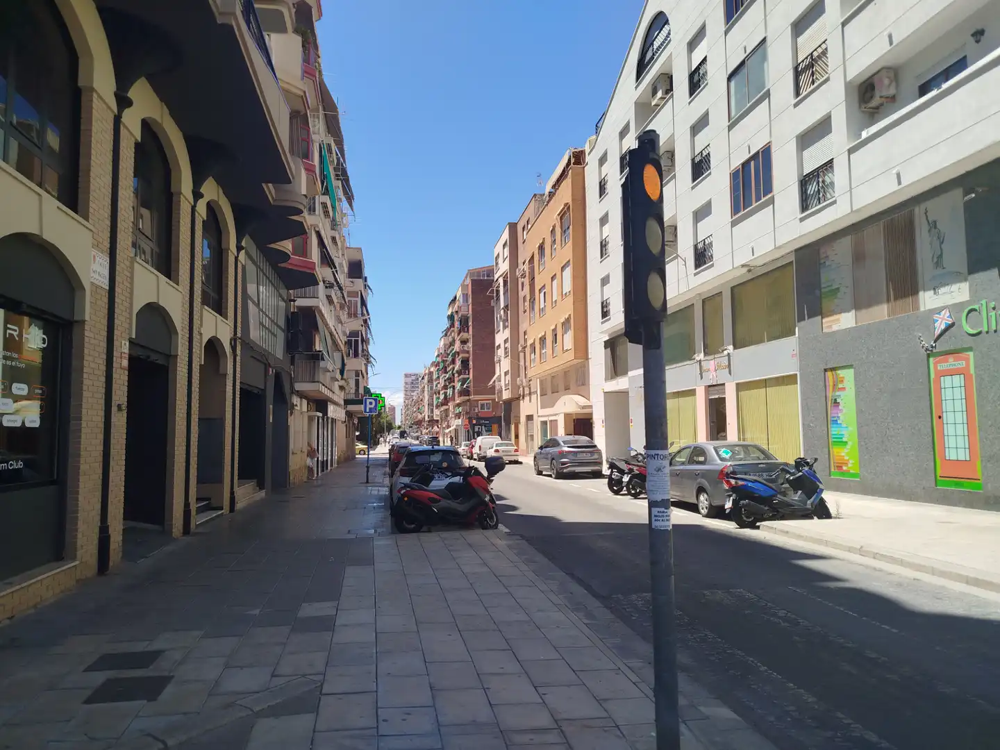 Vista exterior de Garatge en venda en Alicante / Alacant