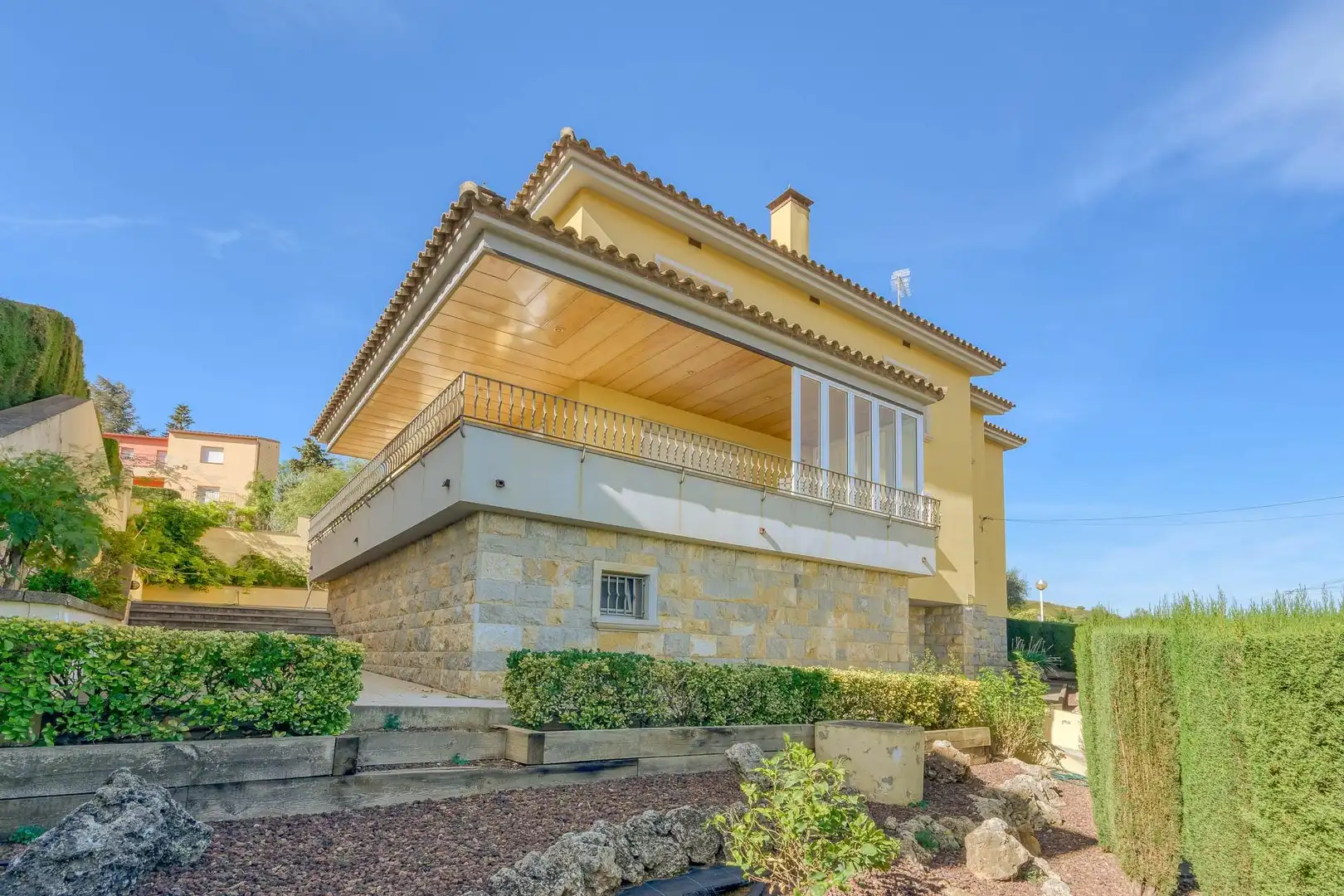 Vista exterior de Casa o chalet en venta en Figueres con Aire acondicionado, Jardín privado y Terraza