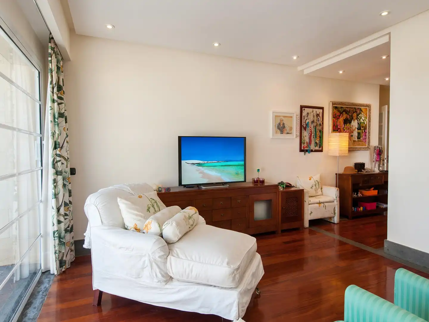 Sala d'estar de Casa o xalet en venda en San Bartolomé de Tirajana amb Jardí privat, Terrassa i Traster