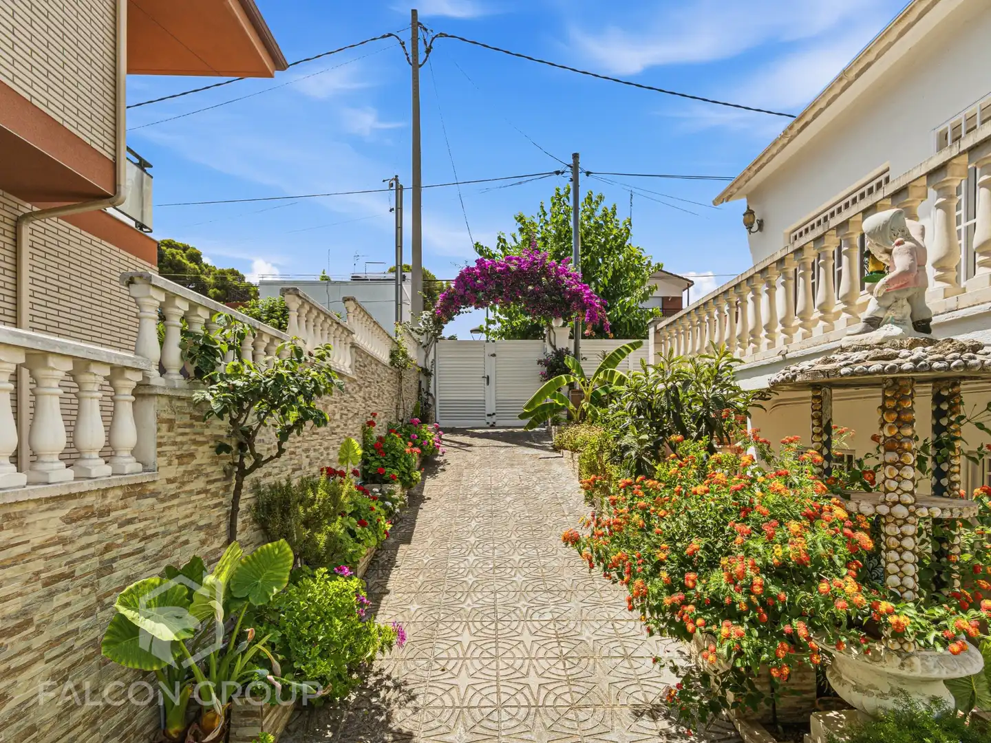 Exterior view of Houses for sale in Calafell  with Air Conditioner, Private garden and Terrace