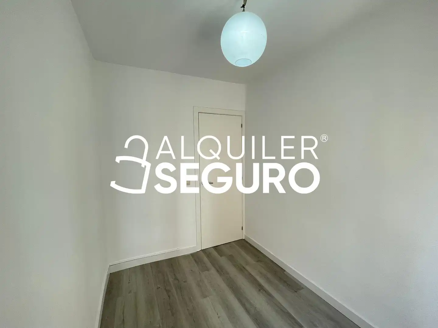 Habitación de Piso de alquiler en Madrid con Calefacción y Terraza