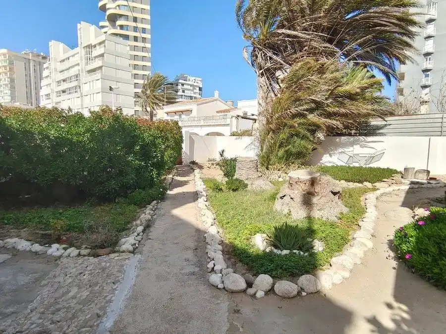 Vista exterior de Casa o xalet en venda en Calpe / Calp